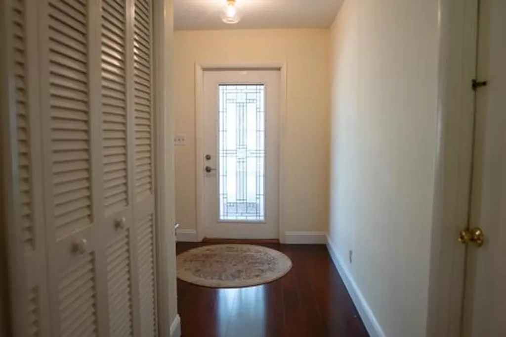 5541 SW 7th Street Plantation FL 33317