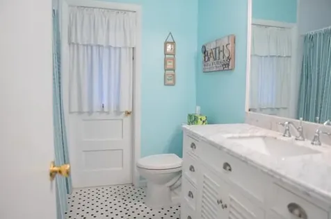 5541 SW 7th Street Plantation FL 33317