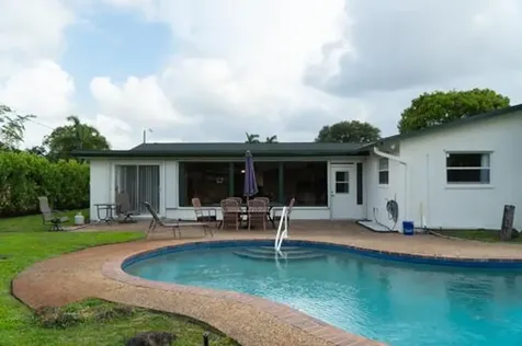 5541 SW 7th Street Plantation FL 33317