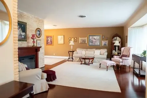 5541 SW 7th Street Plantation FL 33317