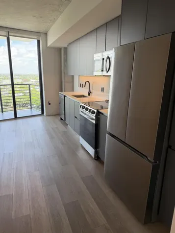307 SW 5th Fort Lauderdale FL 33315