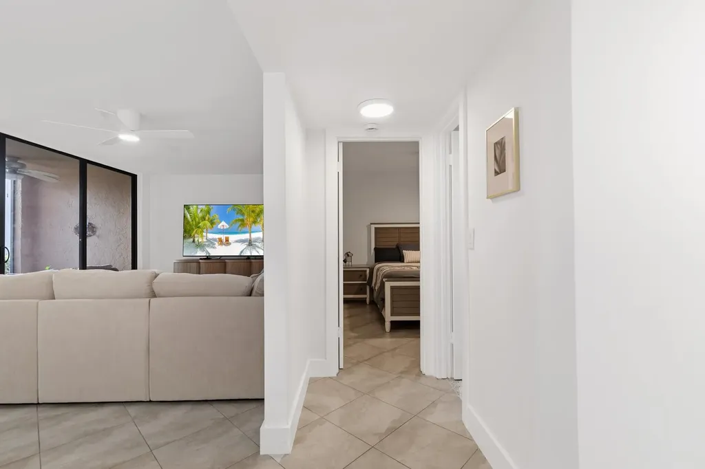 2455 Lindell Boulevard Delray Beach FL 33444