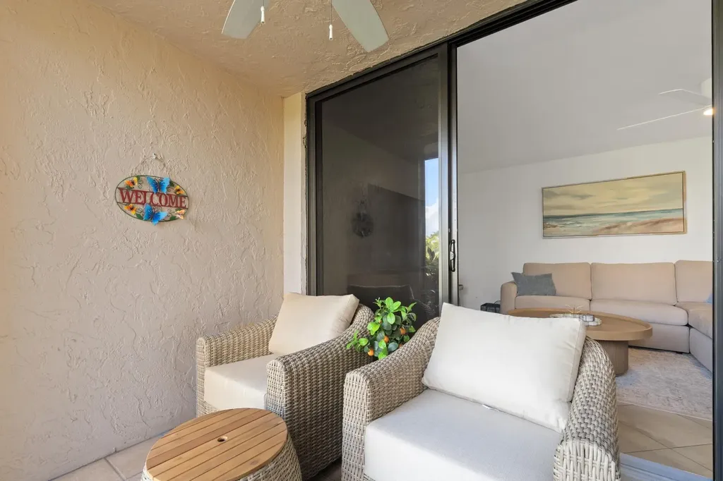 2455 Lindell Boulevard Delray Beach FL 33444