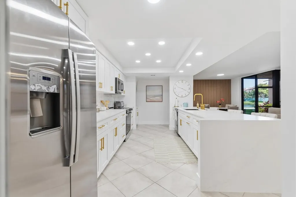 2455 Lindell Boulevard Delray Beach FL 33444