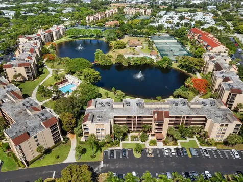 2455 Lindell Boulevard Delray Beach FL 33444