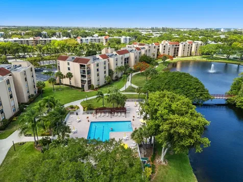 2455 Lindell Boulevard Delray Beach FL 33444