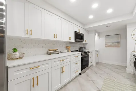 2455 Lindell Boulevard Delray Beach FL 33444