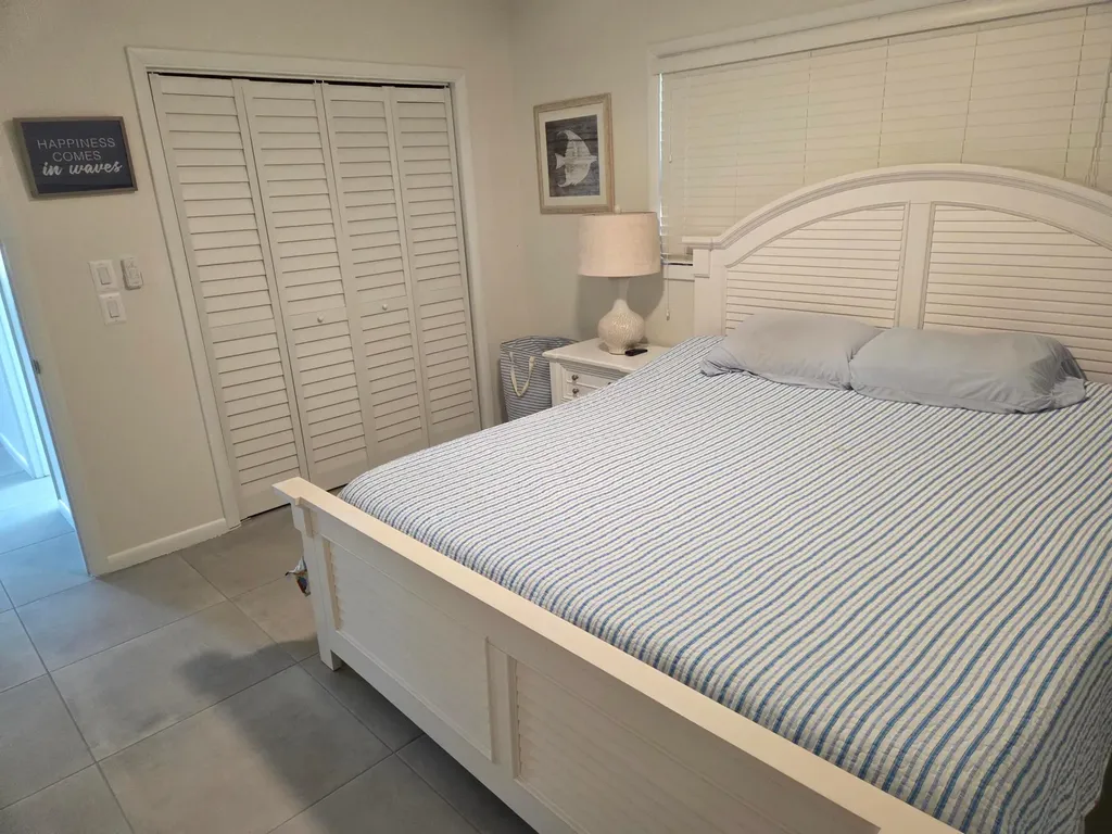 316 Farnham P Deerfield Beach FL 33442