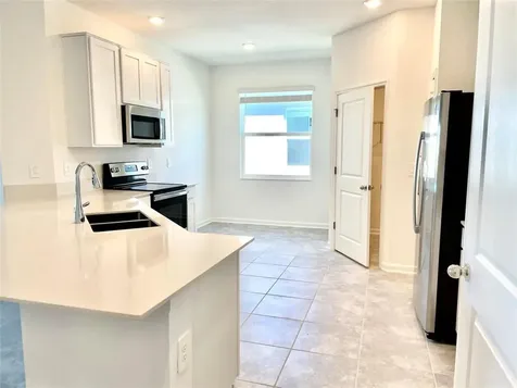 316 Heroic Road Davenport FL 33837