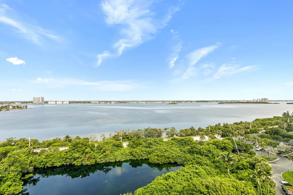 5070 N Ocean Drive Singer Island FL 33404