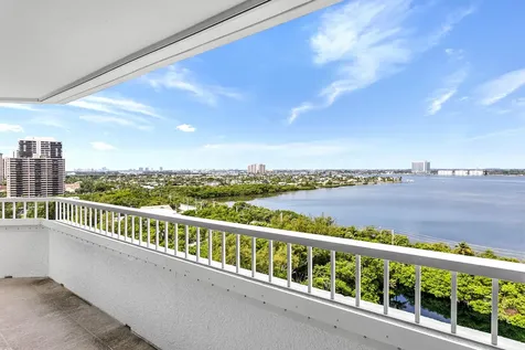 5070 N Ocean Drive Singer Island FL 33404