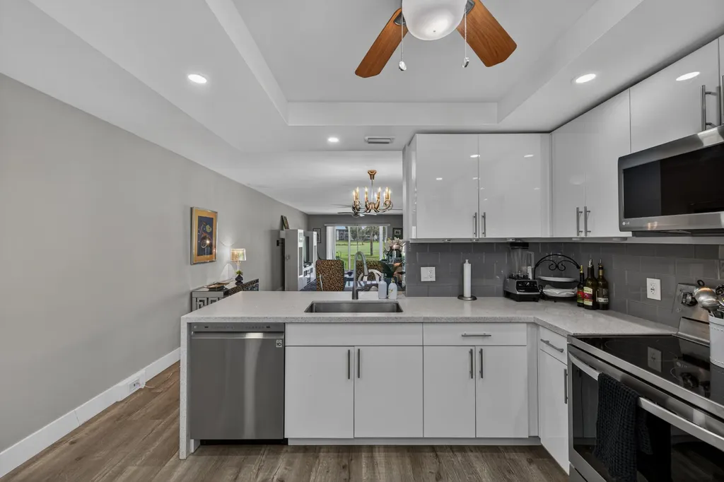 3004 Portofino Isle Coconut Creek FL 33066