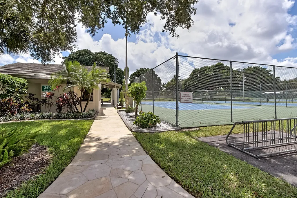 3004 Portofino Isle Coconut Creek FL 33066