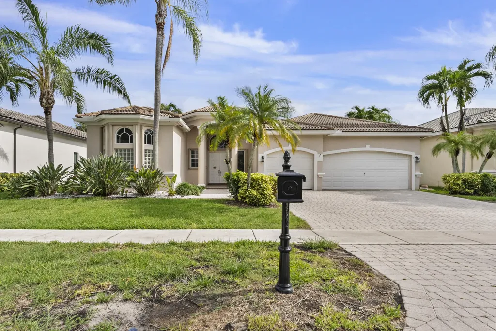 9641 Parkview Avenue Boca Raton FL 33428
