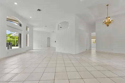9641 Parkview Avenue Boca Raton FL 33428