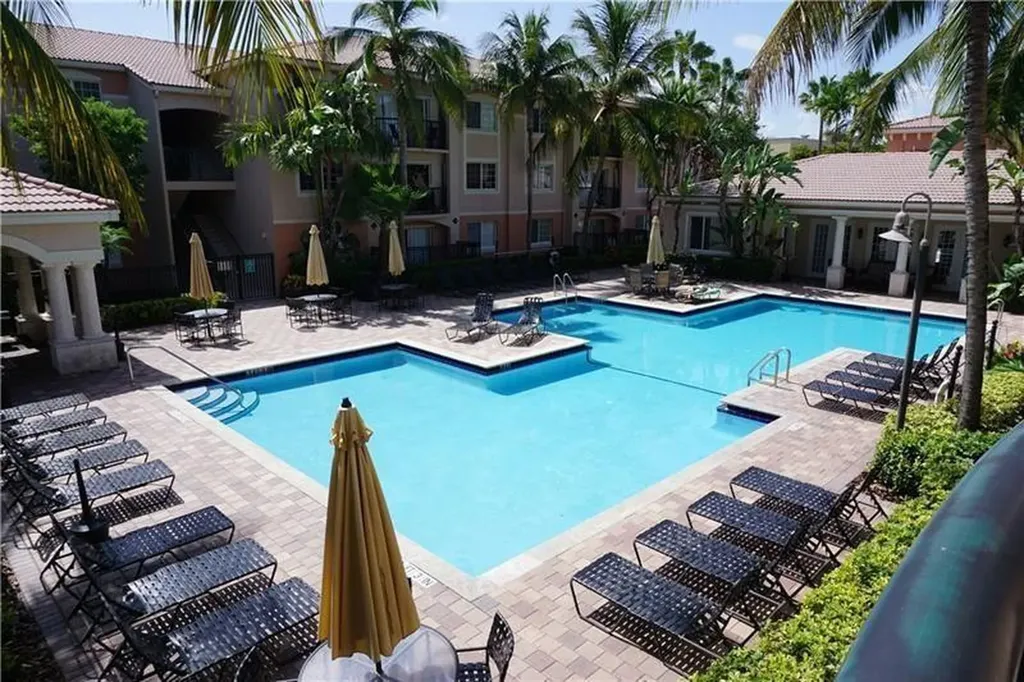 2005 SE 10th Avenue Fort Lauderdale FL 33316