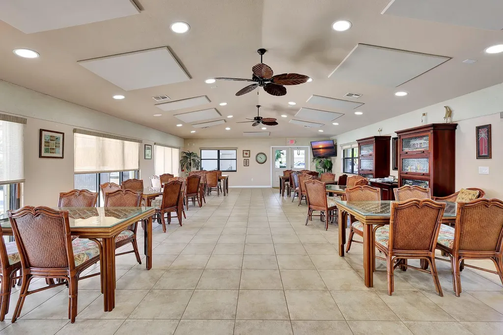 4250 N Highway A1a Fort Pierce FL 34949
