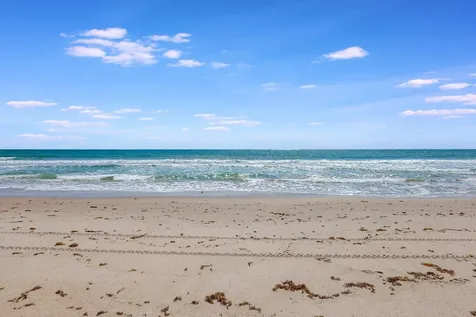 4250 N Highway A1a Fort Pierce FL 34949