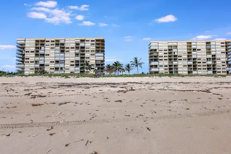 4250 N Highway A1a Fort Pierce FL 34949