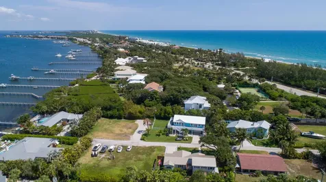 5157 NE Shore Village Terrace Hutchinson Island FL 34996