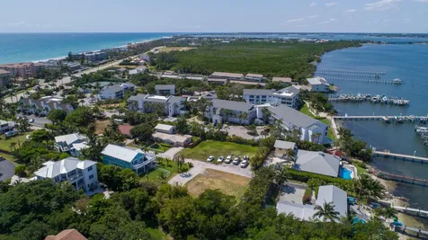 5157 NE Shore Village Terrace Hutchinson Island FL 34996