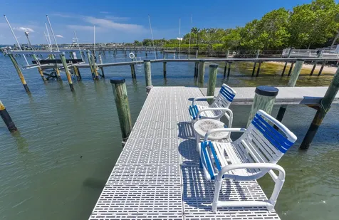 5157 NE Shore Village Terrace Hutchinson Island FL 34996