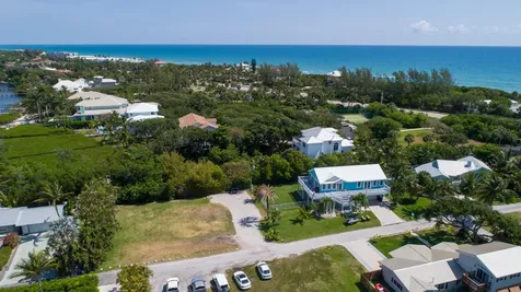 5157 NE Shore Village Terrace Hutchinson Island FL 34996