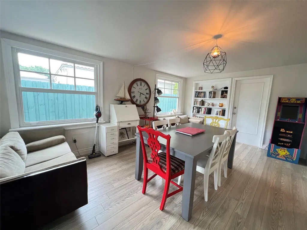 819 SW 9th Terrace Fort Lauderdale FL 33315