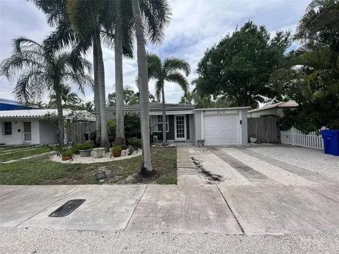 819 SW 9th Terrace Fort Lauderdale FL 33315