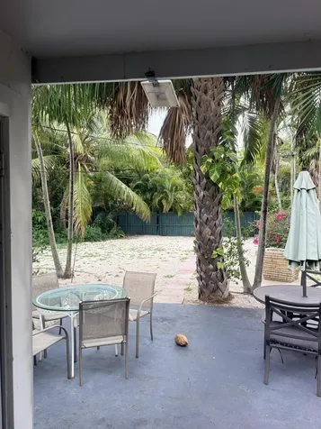819 SW 9th Terrace Fort Lauderdale FL 33315
