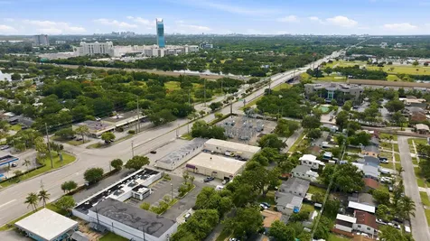 6404 Oak Street Hollywood FL 33024