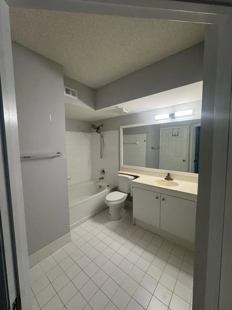 1106 Tuscany Way Boynton Beach FL 33435