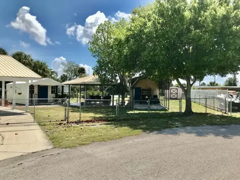 1115 Elm Street Okeechobee FL 34974