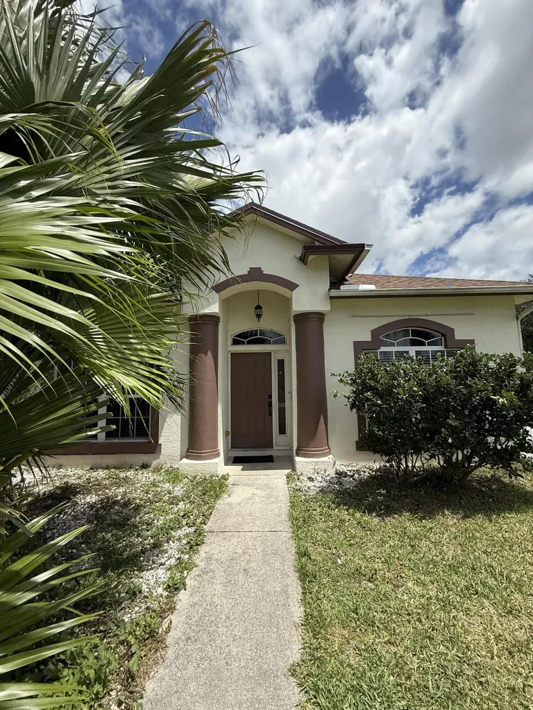 849 SW Nichols Terrace Port St Lucie FL 34953