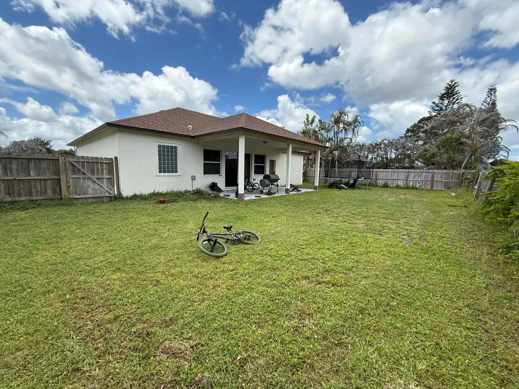 849 SW Nichols Terrace Port St Lucie FL 34953