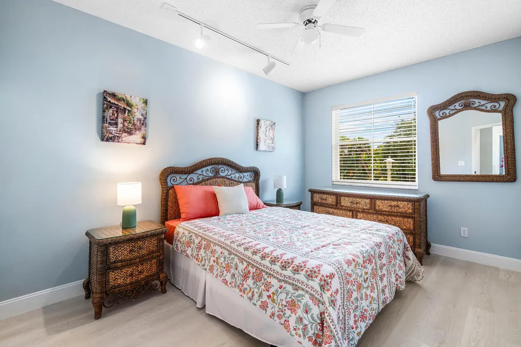 4180 Manor Forest Trail Boynton Beach FL 33436
