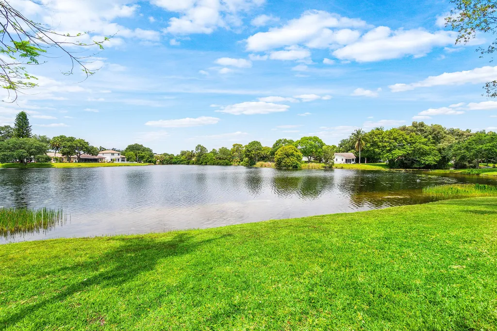 4180 Manor Forest Trail Boynton Beach FL 33436