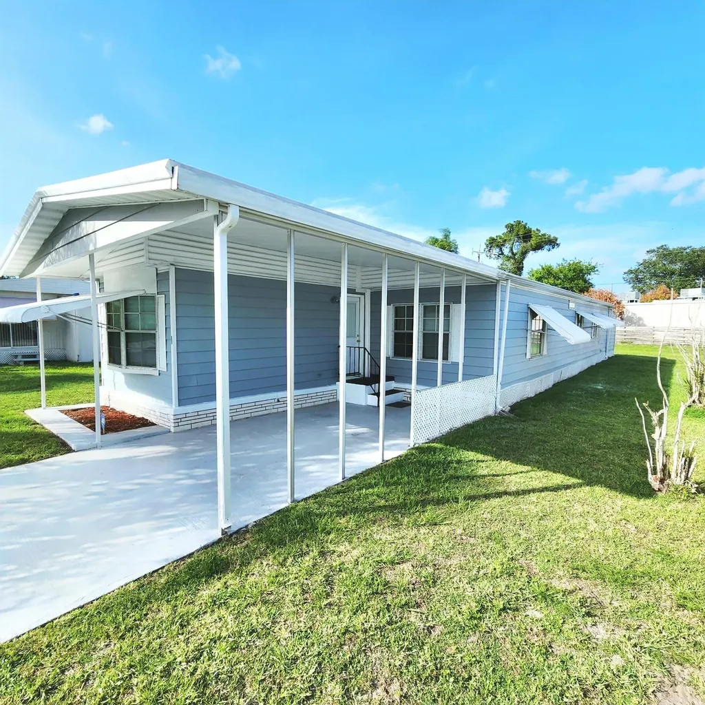 249 Camino Del Rio Port St Lucie FL 34952