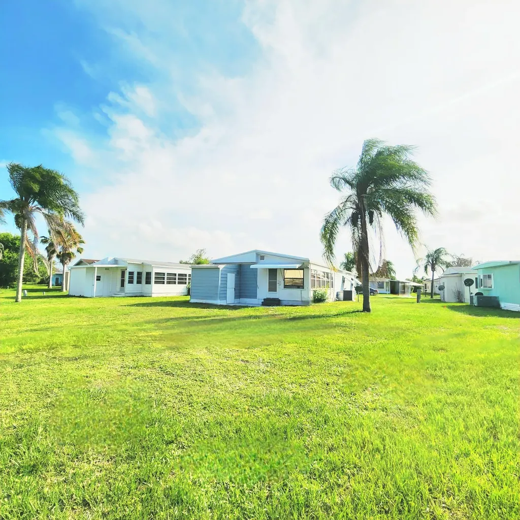 249 Camino Del Rio Port St Lucie FL 34952