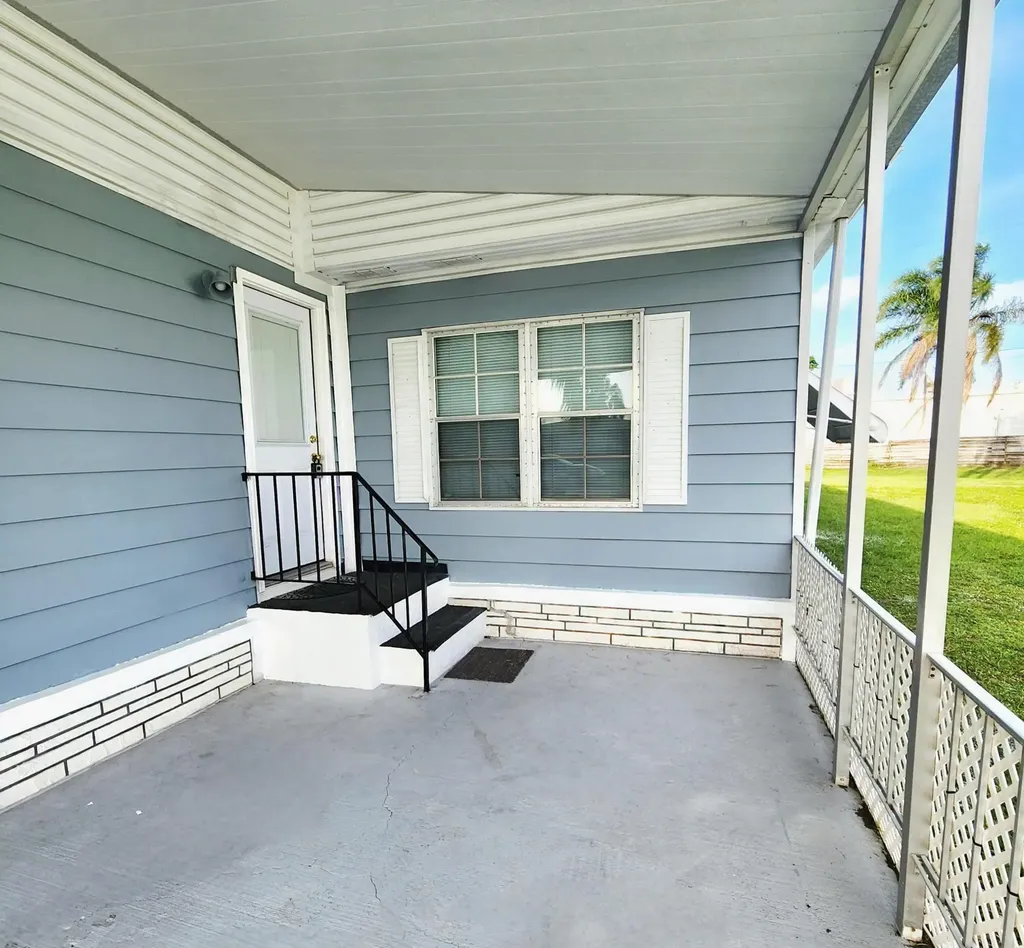 249 Camino Del Rio Port St Lucie FL 34952