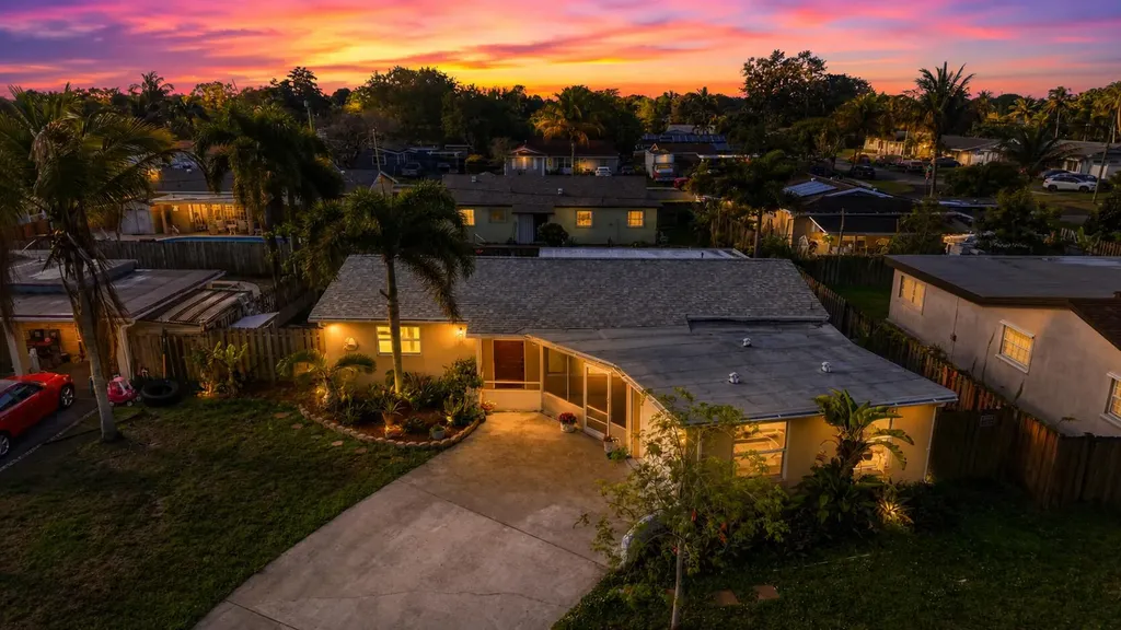 6830 NW 8th Court Margate FL 33063