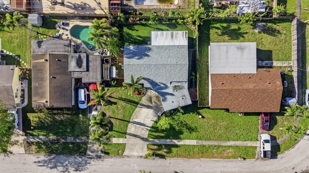 6830 NW 8th Court Margate FL 33063