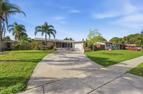 6830 NW 8th Court Margate FL 33063