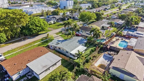6830 NW 8th Court Margate FL 33063