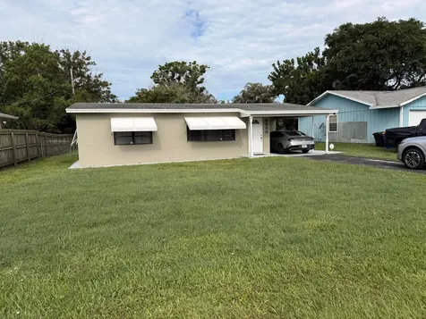 5550 SE Normandy Avenue Stuart FL 34997