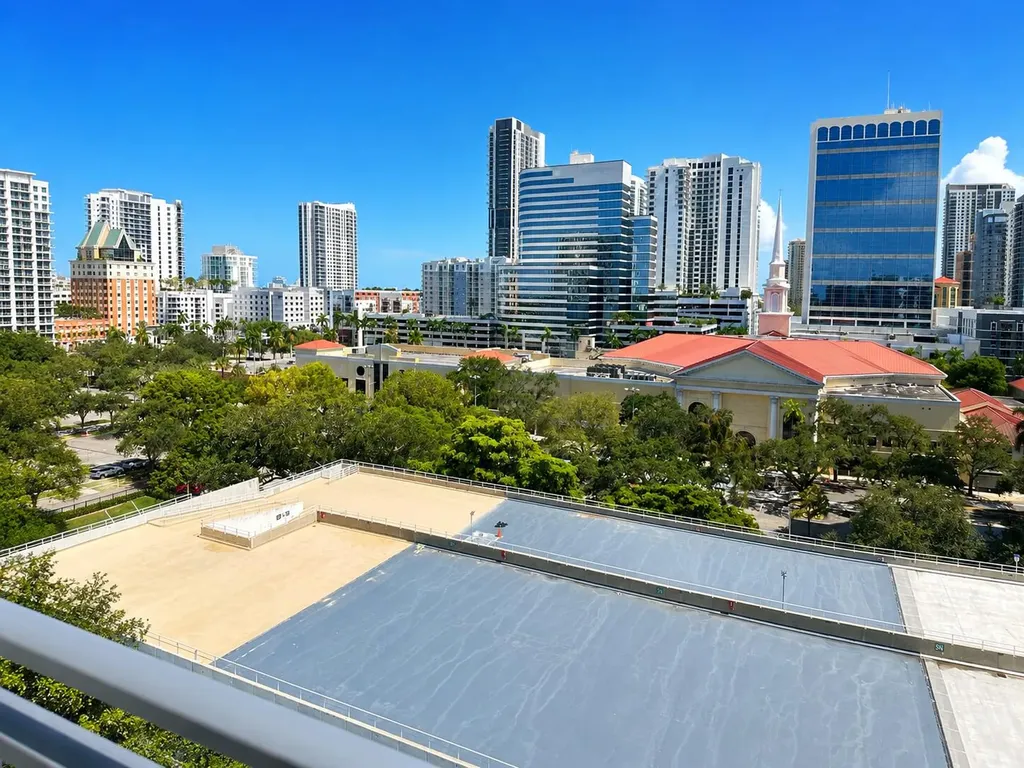 313 NE 2nd Street NE Fort Lauderdale FL 33301