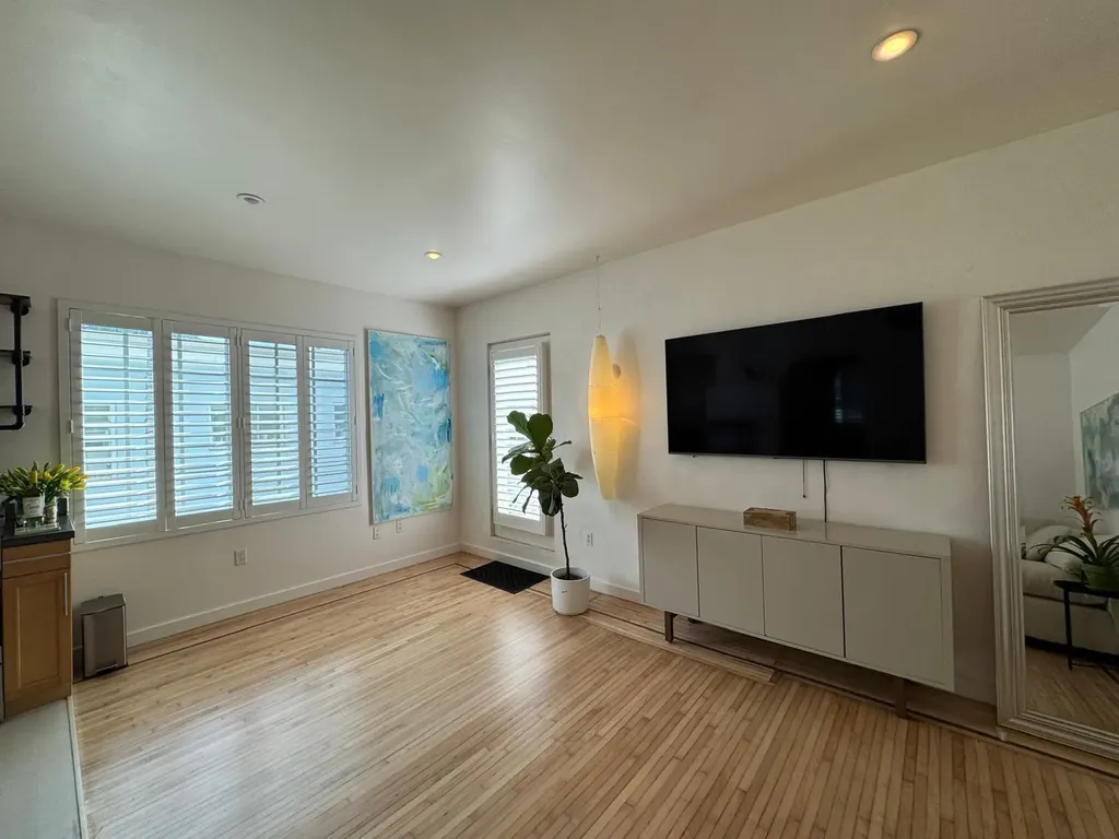 815 Euclid Avenue Miami Beach FL 33139