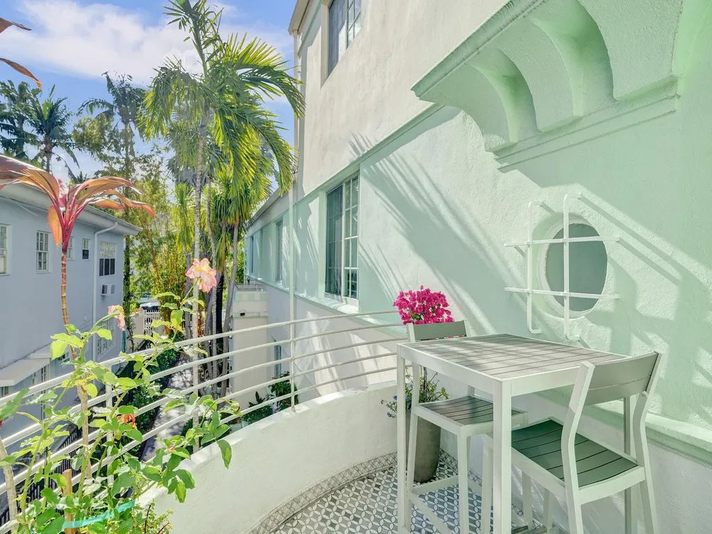 815 Euclid Avenue Miami Beach FL 33139
