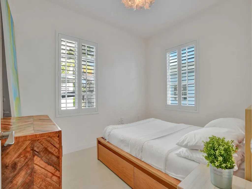 815 Euclid Avenue Miami Beach FL 33139