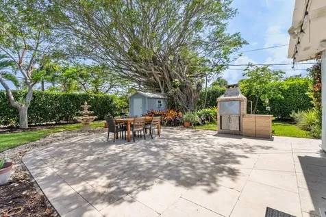 145 Vassar Drive Lake Worth Beach FL 33460